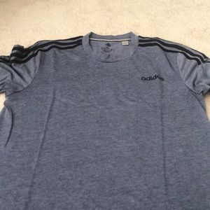 Adidas men’s shirt - size medium